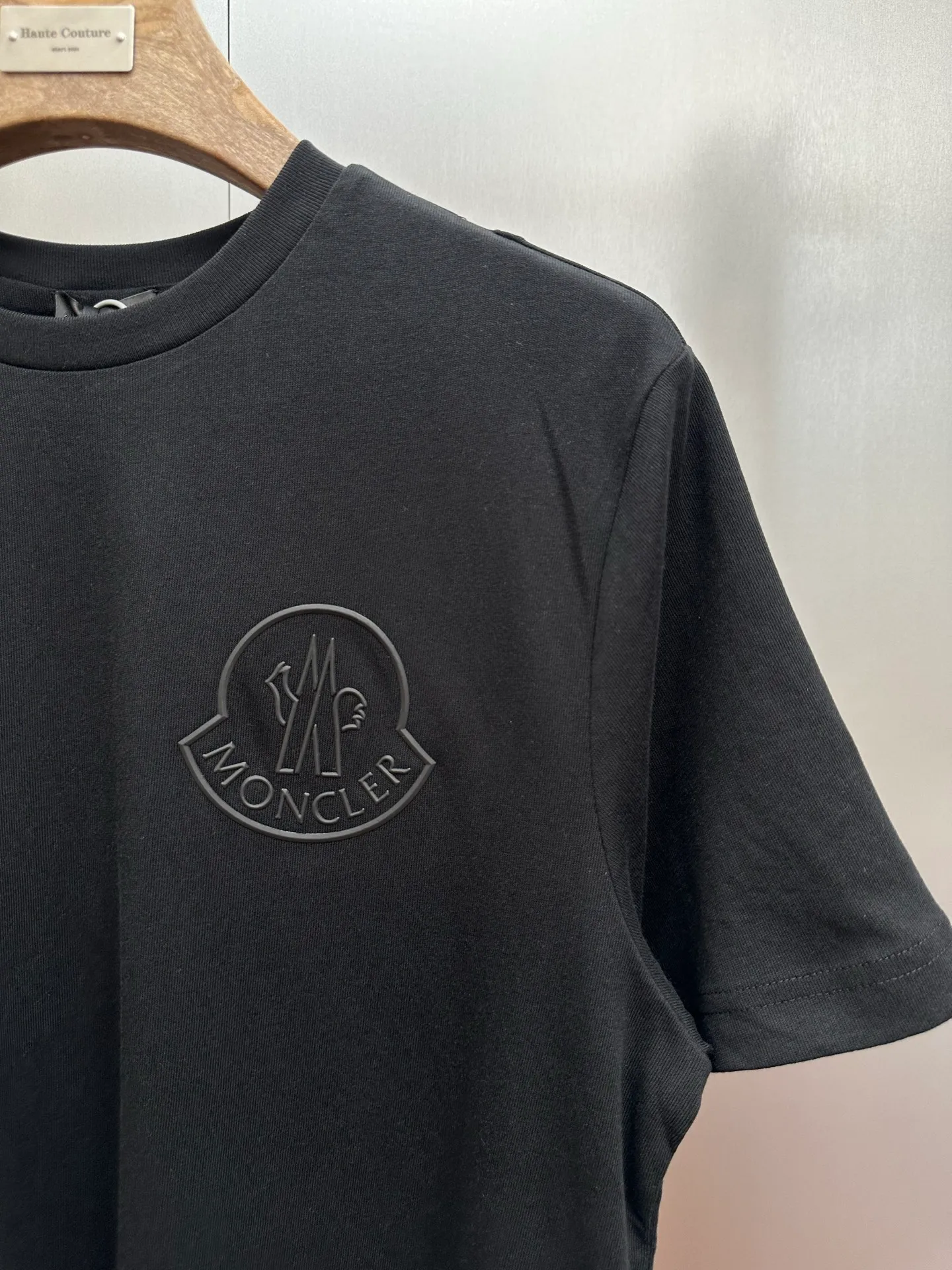 🔥P130💰MONCLER 26SS T Authentic 3044 、16 200 ， ， ， ， ， 1：1 ， 1：1 ， Size：S M L XL